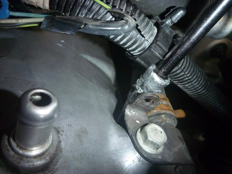 Illustration for article titled How To Replace a Valve Cover Gasket S10 2.2